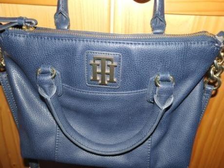Tommy hilfiger original kozena kabelka/crossbody, tommy hilfiger