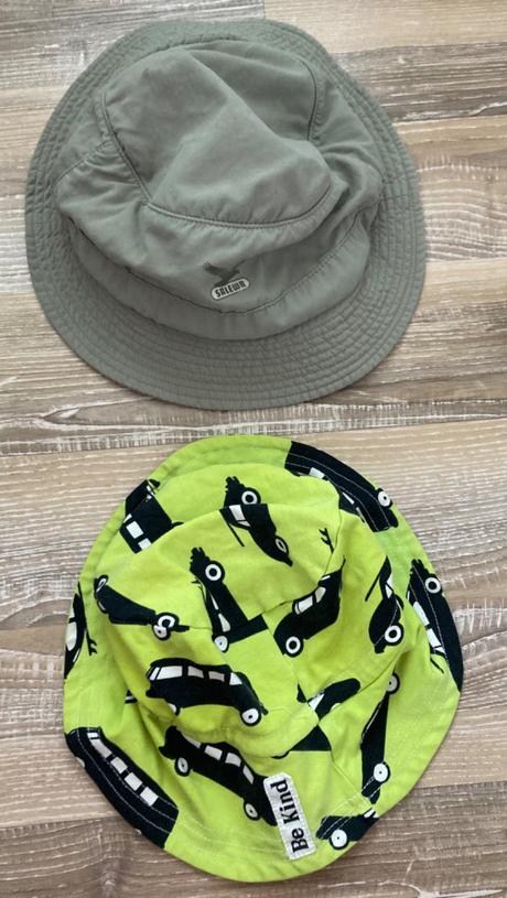 2ks letné klobúčiky vel.92/98,cena spolu, 92