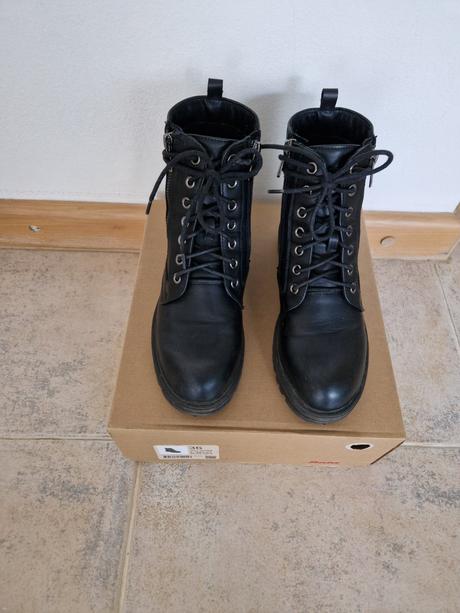 Zimné topanky baťa 36, baťa,36