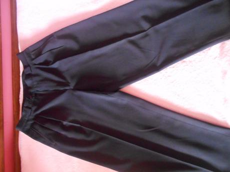 Ponúkam pánske elegantné nohavice, 46