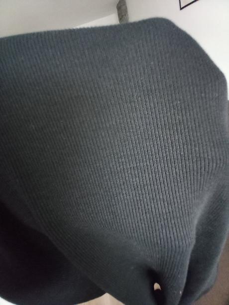 Mäkkučke elastické šaty, amisu,38 / 40 / l / m