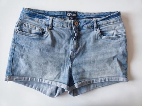 Šortky, 40
