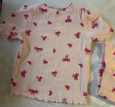 Nadherny set, sinsay,104
