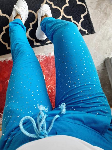 Tyrkysové tepláky s kamienkami-m/l, m