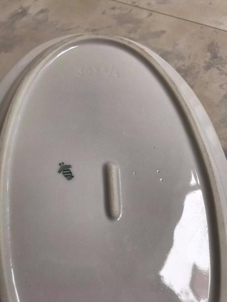 Porcelánová oválna misa,