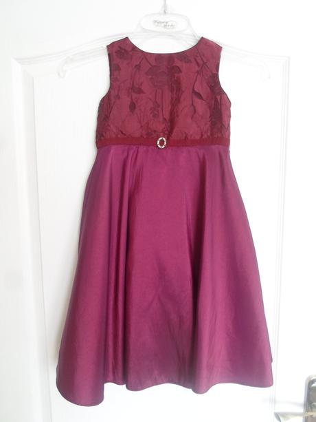 Elegantné šaty, st. bernard,104