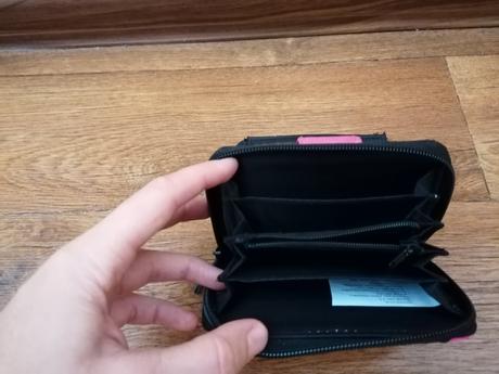 Dámska peňaženka, 