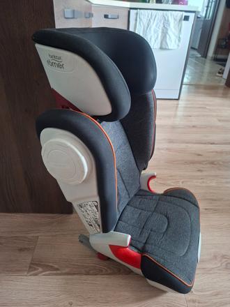 Autosedacka, britax
