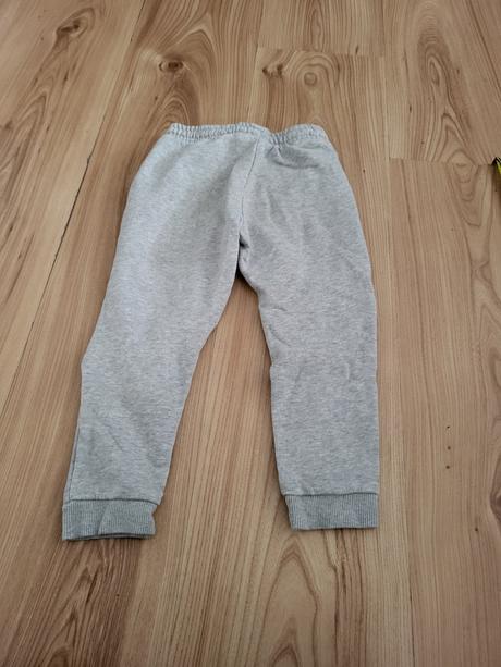 Tepláky, disney,104