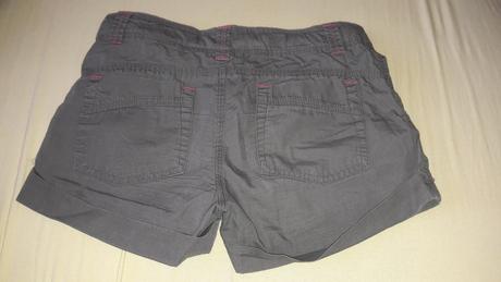 Šortky, 140