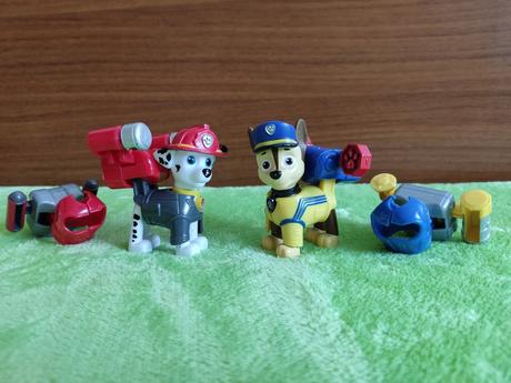 Paw patrol marshall + chase s oblekmi,