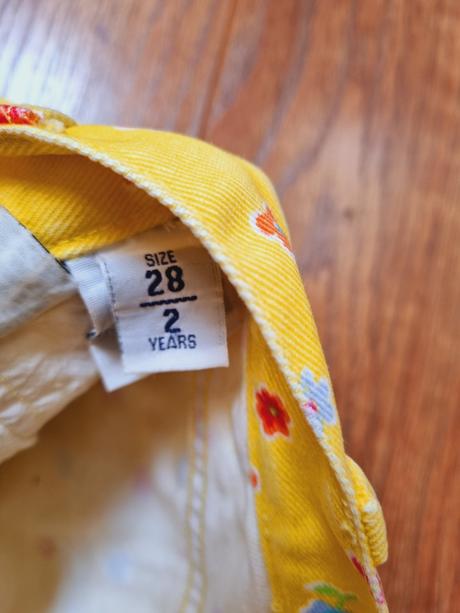 B1828 suknička, rifľová, benetton,92