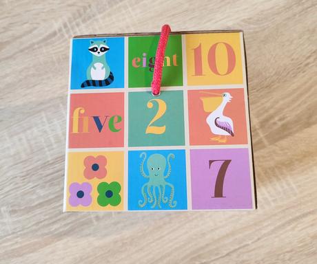 Škatuľková veža colourful creatures, 