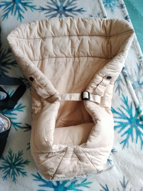 Ergonomický nosič ergobaby s novorodeneckou vložko, ergo baby