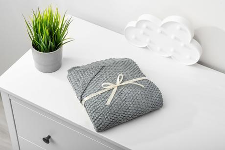 Sensillo bambusová deka s kapucňou tmavošedá, 