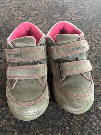 Topanky, protetika,24