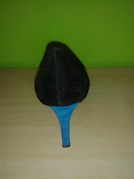 Čierne lodičky, 39