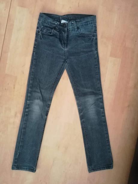 Sede rifle, vel. 134, primark,134