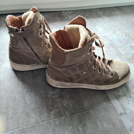 Značkové kožené topánky andrea morelli, 35