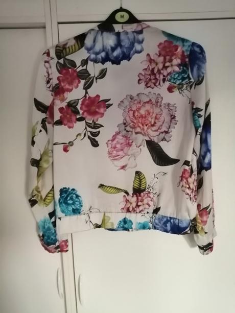 Bundička kvetovana letna vel. 38, amisu,38