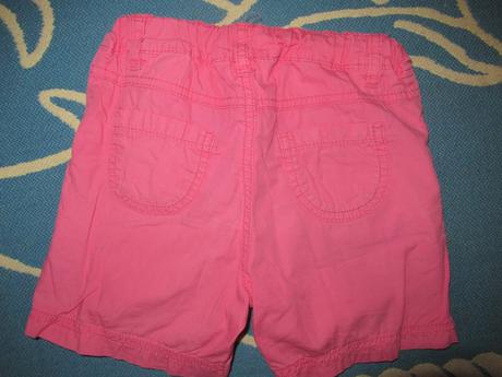 Pekné tenšie kraťasy, h&m,110