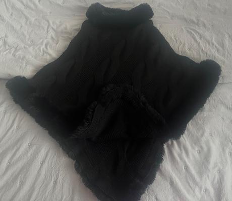 Pončo chantall, chantall