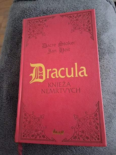 Knihy a komiksy nové,raz prečítané ceny dohodou,