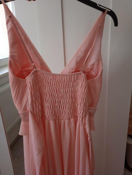 Spoločenské šaty, m