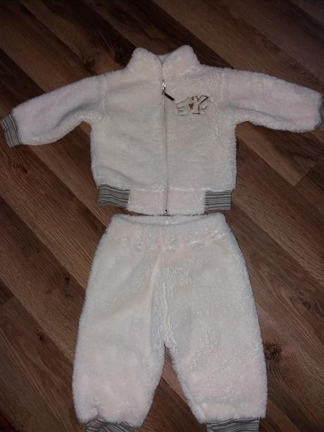 Krasny komplet na zimu 74, lady ann,74