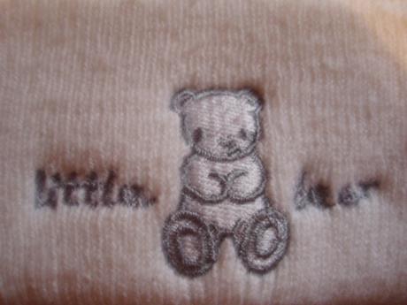 Biela teplučká čiapočka s mackom, baby,68