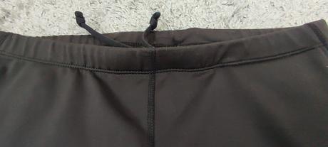 Hrejivé funkčné bežecké legíny, decathlon,152