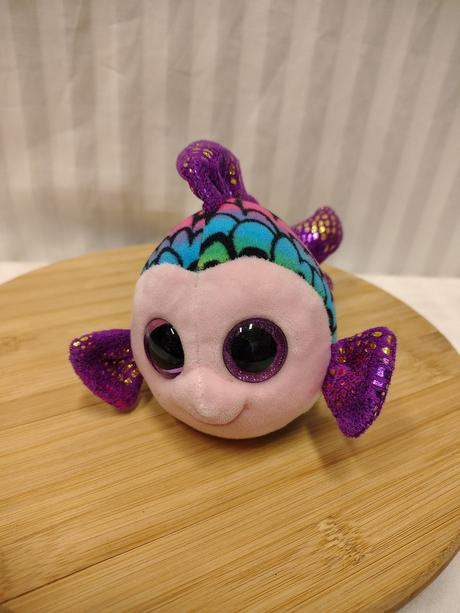 Plyšová farebná rybka, trblietavé oči, ty, 18 cm,