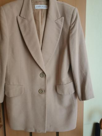 Dlhšie flaušove bežove sako, 40