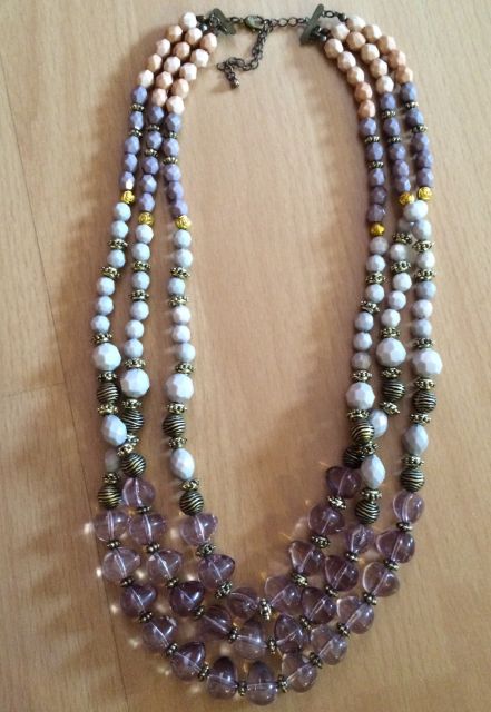 Farebný náhrdelník camaieu, 