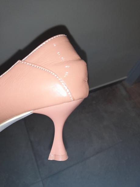 Lodicky hnede 37, reserved,37