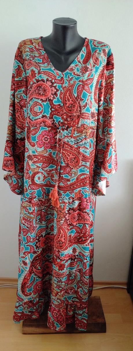 Boho maxi šaty s paisley vzorom, 48