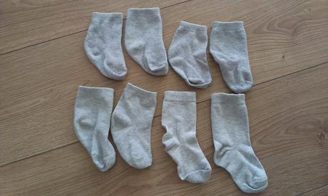 4x šedé ponožky, 21