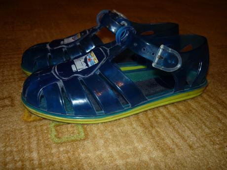 Sandále do vody, 30