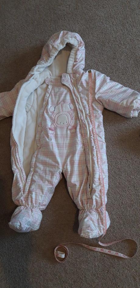 Zimný overal, 74