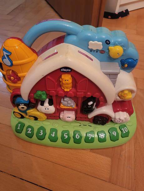 Chicco hrací domček slová,zvuky, 