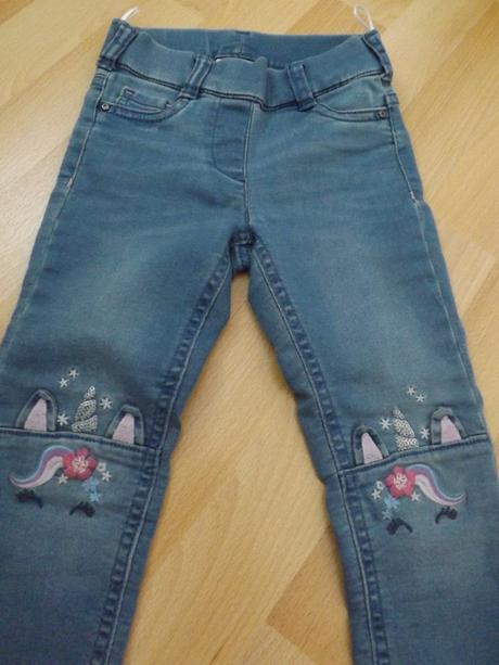 Dievčenské rifle, c&a,104