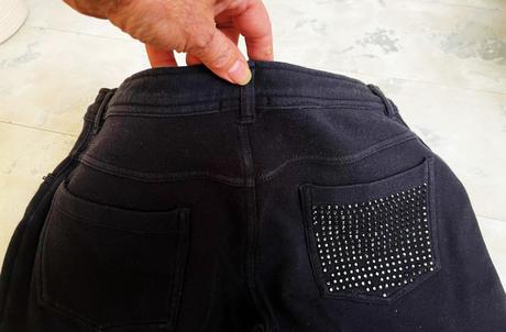 Džegíny, tezenis,m