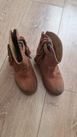 Dievčenské kozačky zn. mayoral veľ.  29., mayoral,29