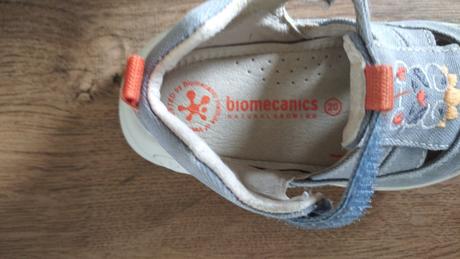 Platené sandálky biomecanics 20, 20