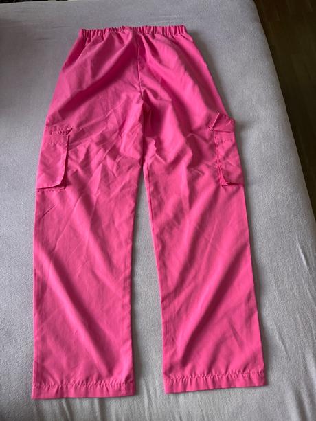 Tenké nohavice, 158