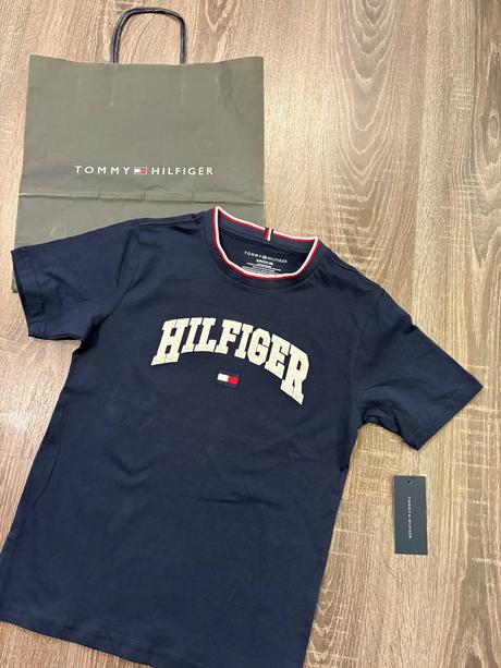 Tommy hilfiger chlapcenske tričko na 8 rokov, tommy hilfiger,128