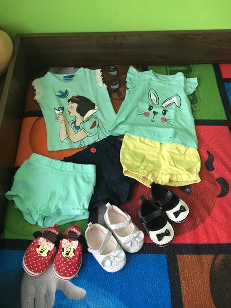 Balík dievčenského oblečenia, 50–62