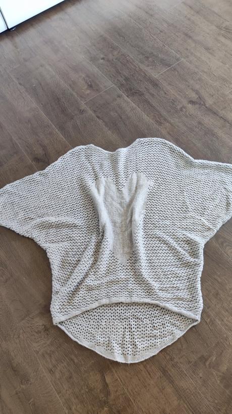 Dámsky sveter, 