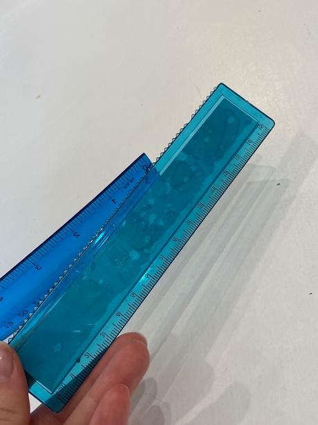 Ohybné pravítko a mimoň pravítko,