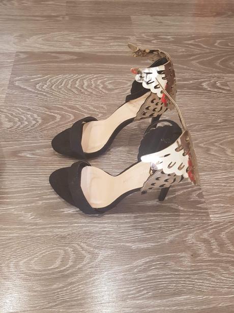 Sandale na opätku na predaj, 37